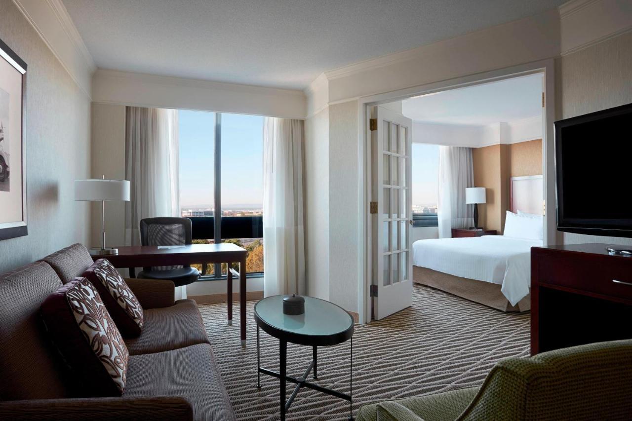 Washington Dulles Marriott Suites Herndon Esterno foto