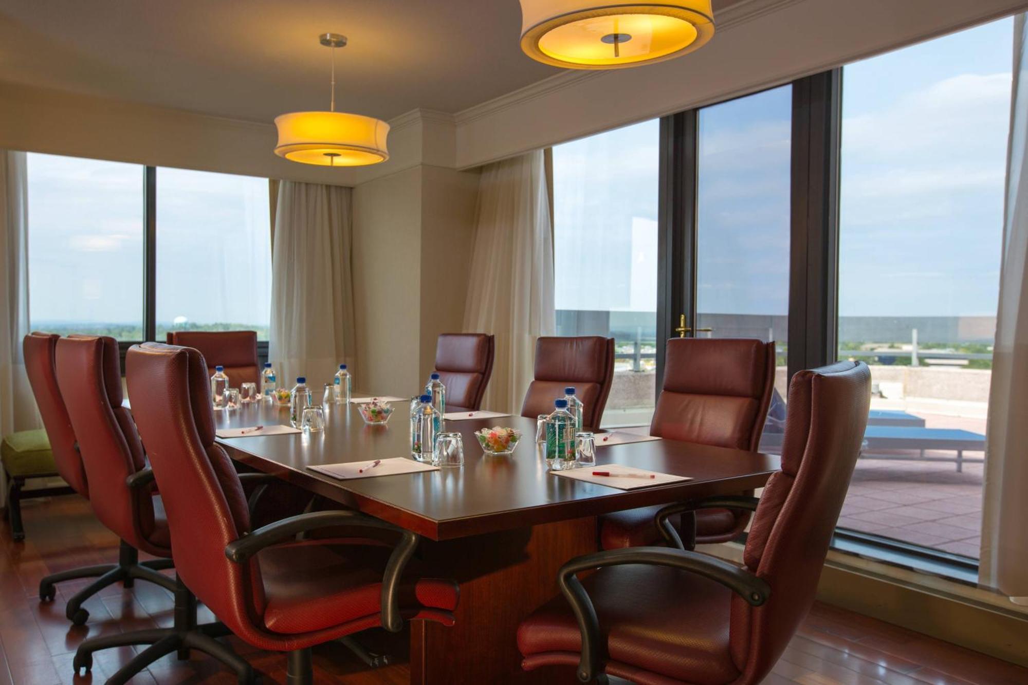 Washington Dulles Marriott Suites Herndon Esterno foto