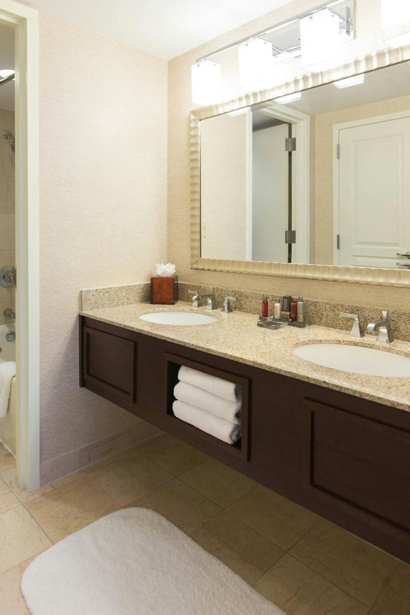 Washington Dulles Marriott Suites Herndon Esterno foto