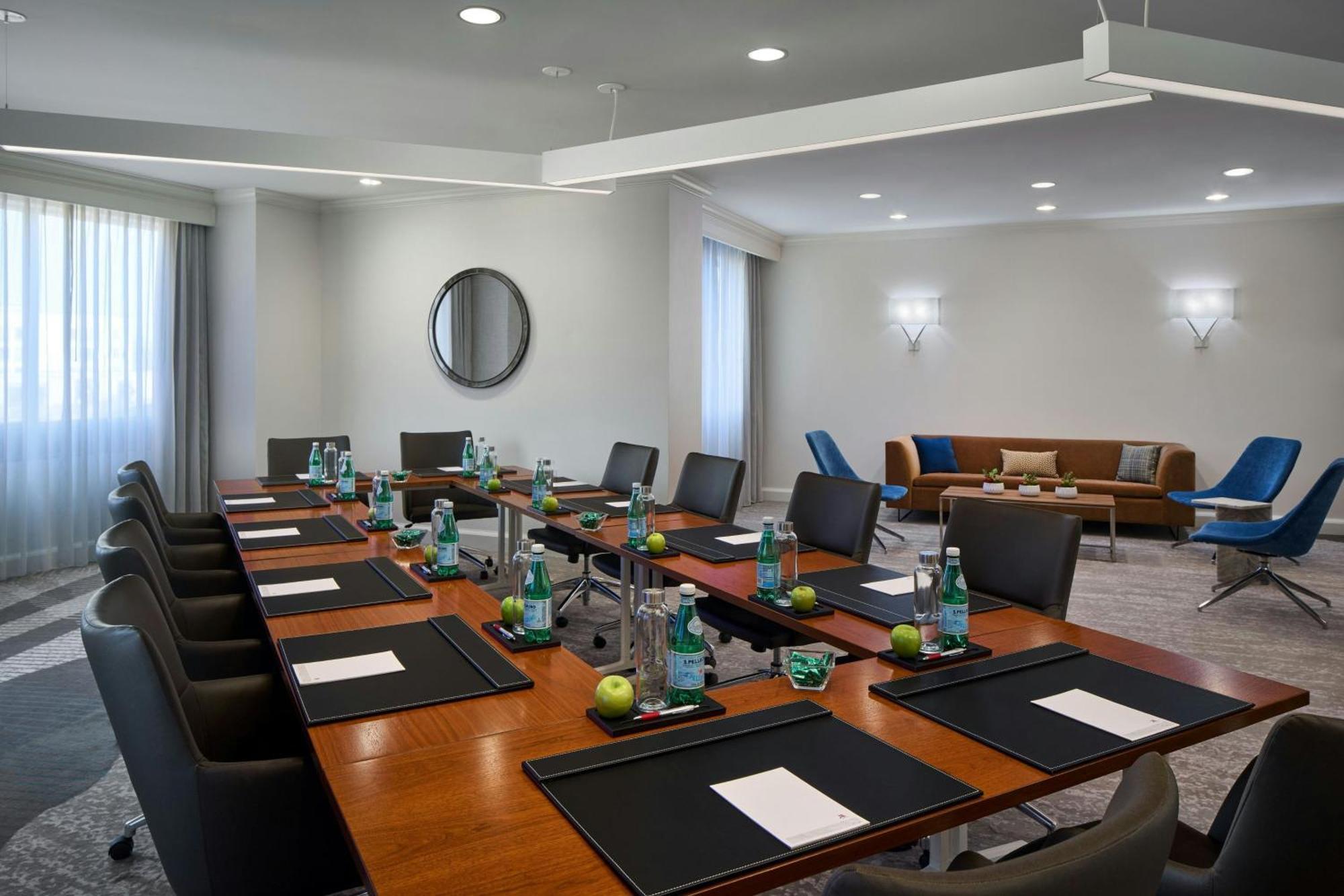 Washington Dulles Marriott Suites Herndon Esterno foto